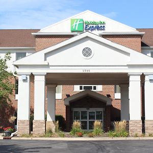 Holiday Inn Express Hotel & Suites Chicago-Algonquin By Ihg